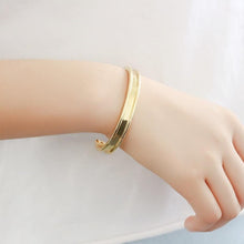 Load image into Gallery viewer, Bracelet &quot;The Delicate&quot;